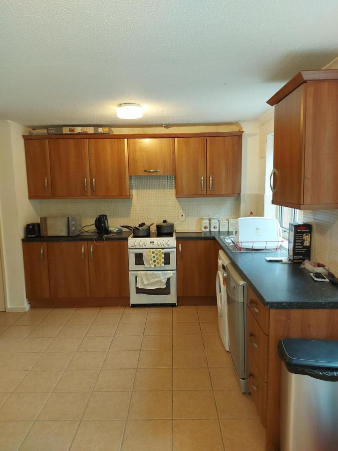 Spacious And Serene Stay Near Milton Keynes Centre Willen Ngoại thất bức ảnh