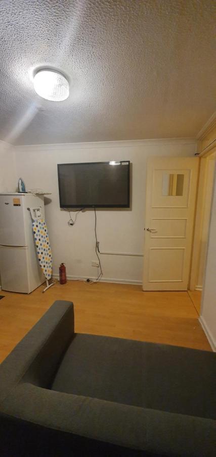 Spacious And Serene Stay Near Milton Keynes Centre Willen Ngoại thất bức ảnh